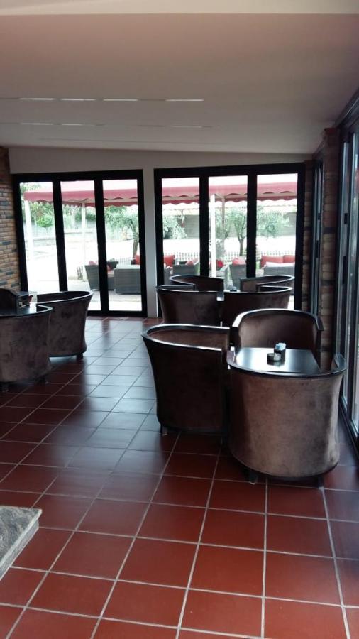 Drini Hotel Rrashbull Esterno foto